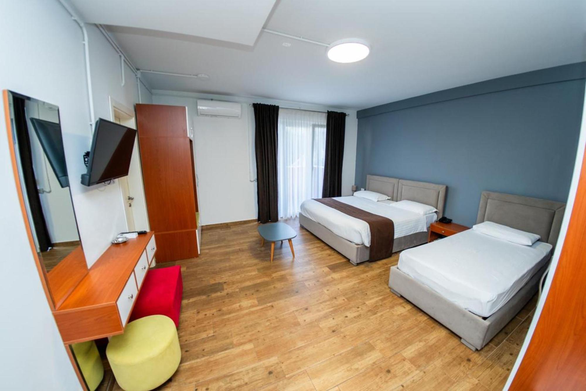 Olivar Hotel Tirana Selitë e Vogël Eksteriør billede