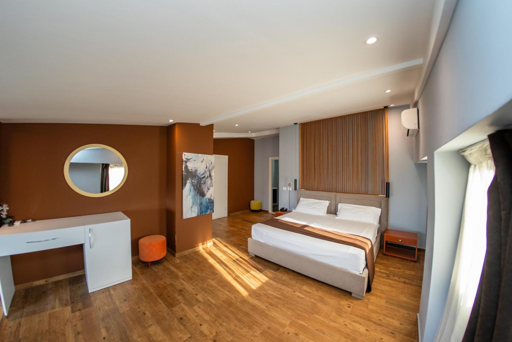 Olivar Hotel Tirana Selitë e Vogël Eksteriør billede