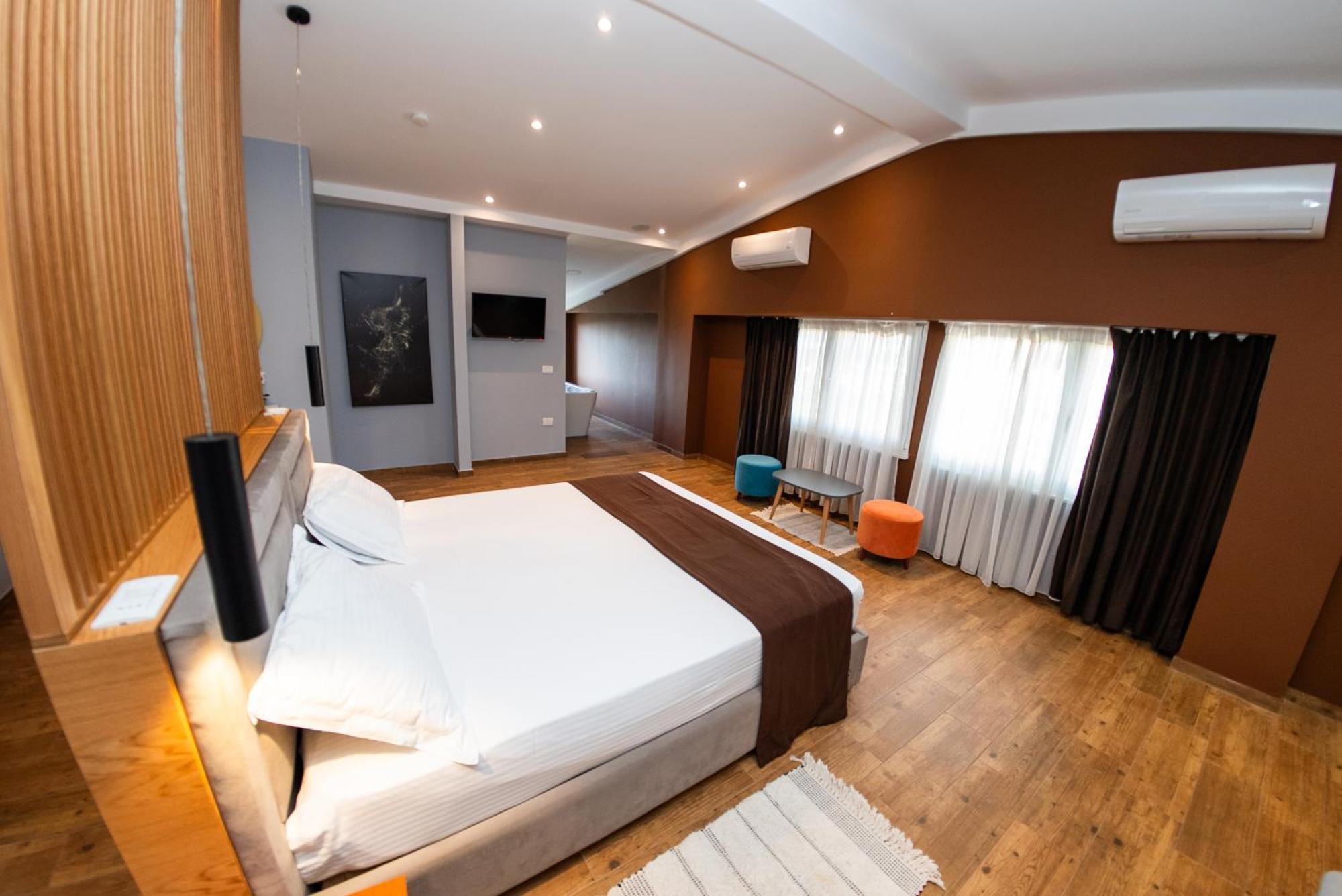 Olivar Hotel Tirana Selitë e Vogël Eksteriør billede