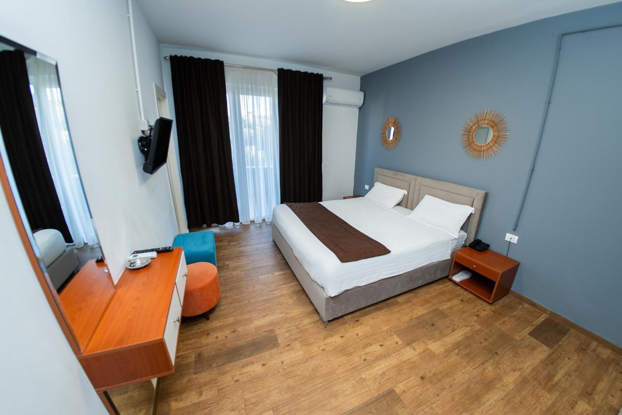 Olivar Hotel Tirana Selitë e Vogël Eksteriør billede