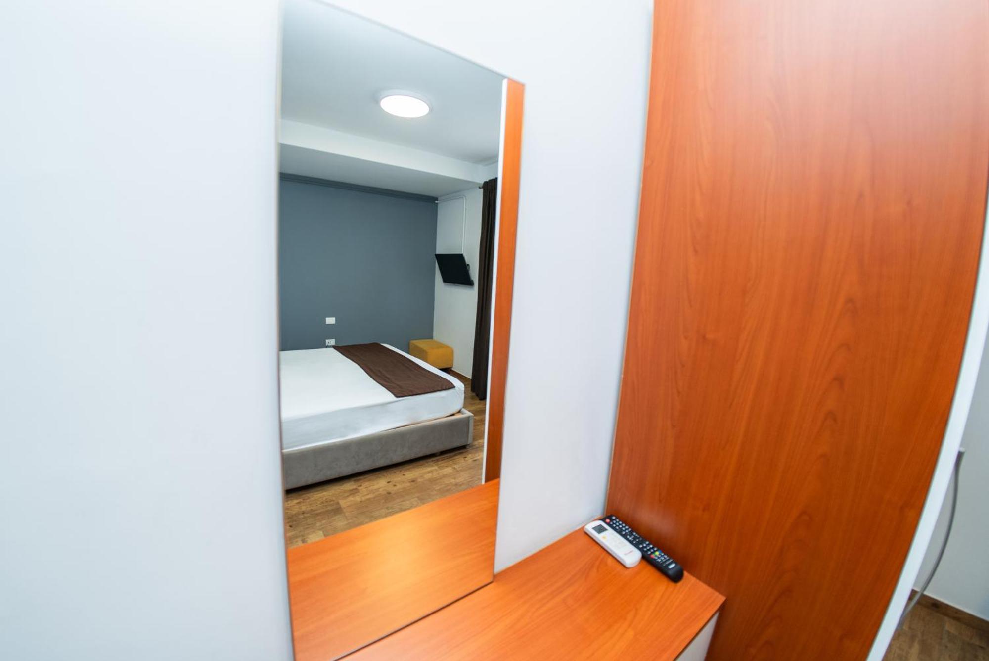 Olivar Hotel Tirana Selitë e Vogël Eksteriør billede